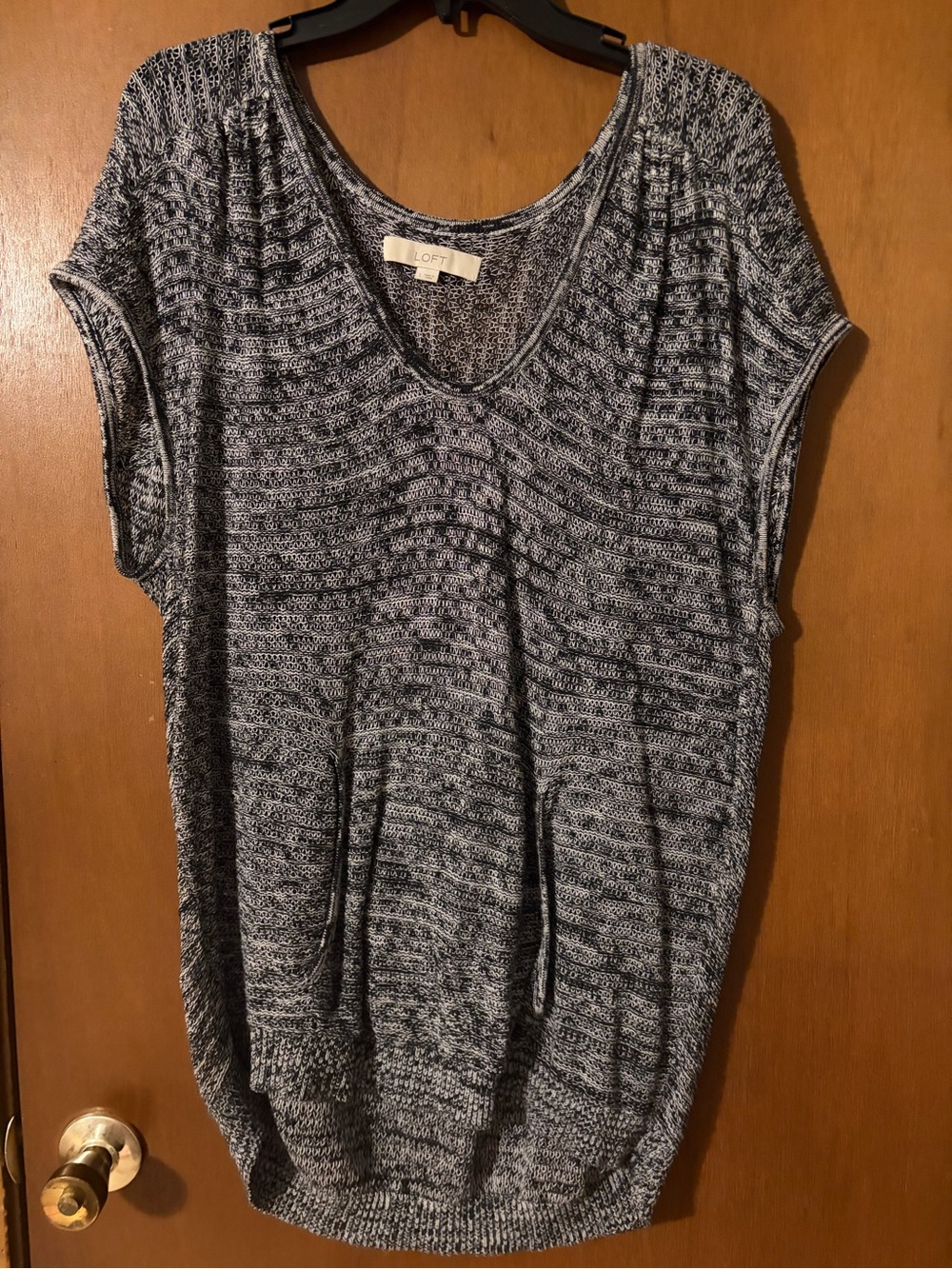 LOFT Gray Marled V-Neck Short Sleeve Knit Top
